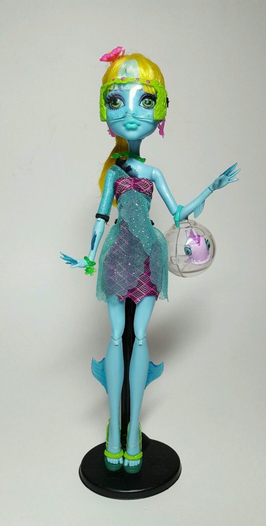 Monster High 13 Wishes Freshwater Lagoona Blue Doll With Pet Fish